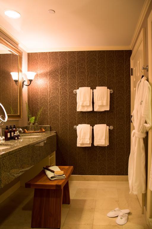 The Lodge At Woodloch Hawley Экстерьер фото